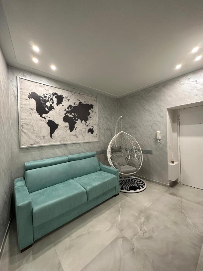 Michy Apartment Napoli Bagian luar foto